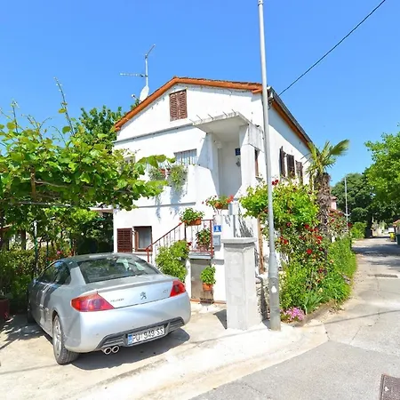 Fuer 4 Personen Ca 35 Qm In Porec, Istrien Istrische Riviera