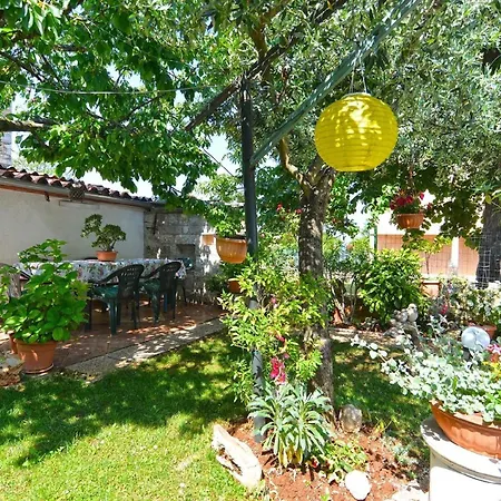Fuer 4 Personen Ca 35 Qm In Porec, Istrien Istrische Riviera Apartment